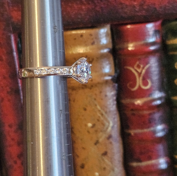 Signed RSC Silvertone Size 6 ring - Picture 7 of 9